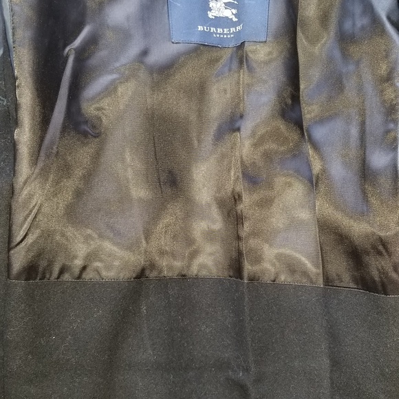 Burberry Jacket - Picture 6 of 6